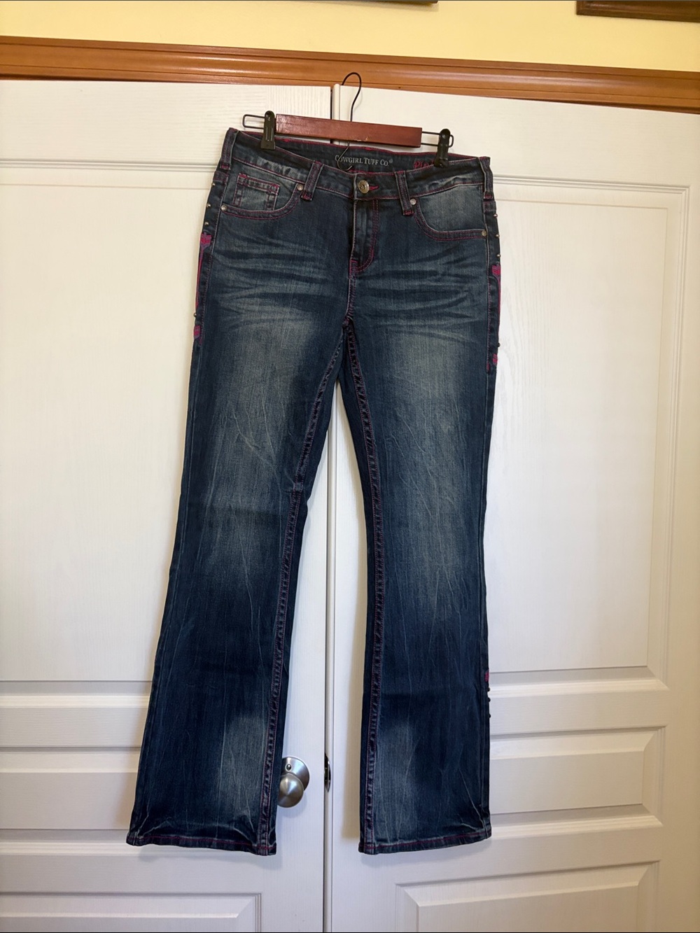 Cowgirl Tuff Pink Arrow Dark Wash Women's Jeans with Pink Accents